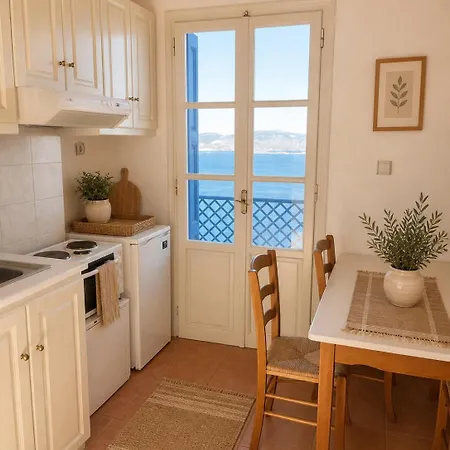 Дом отдыха Castello Sea View Maisonettes